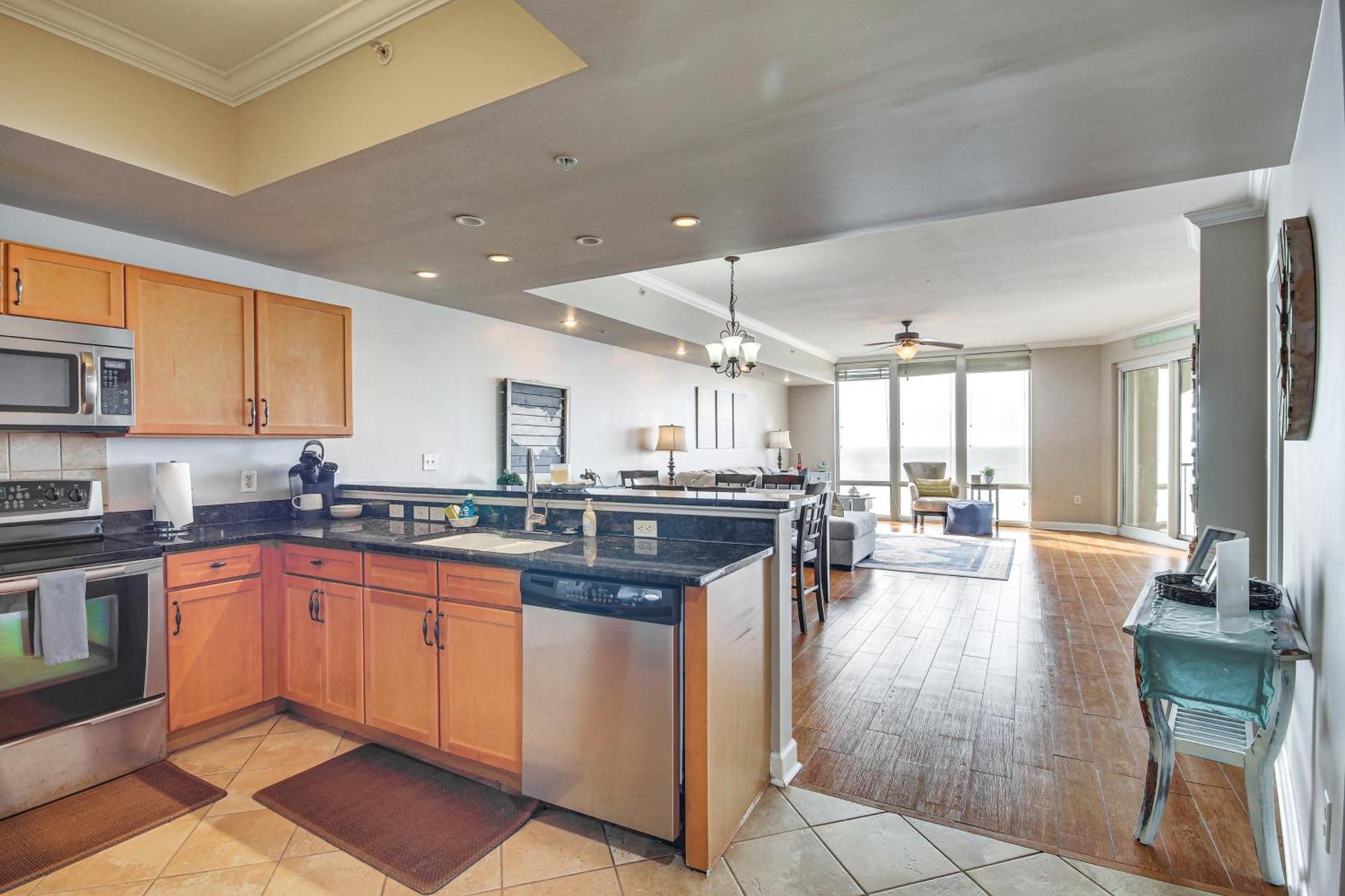Sleek Gulfport Condo With Ocean Views And Pool Access! Экстерьер фото