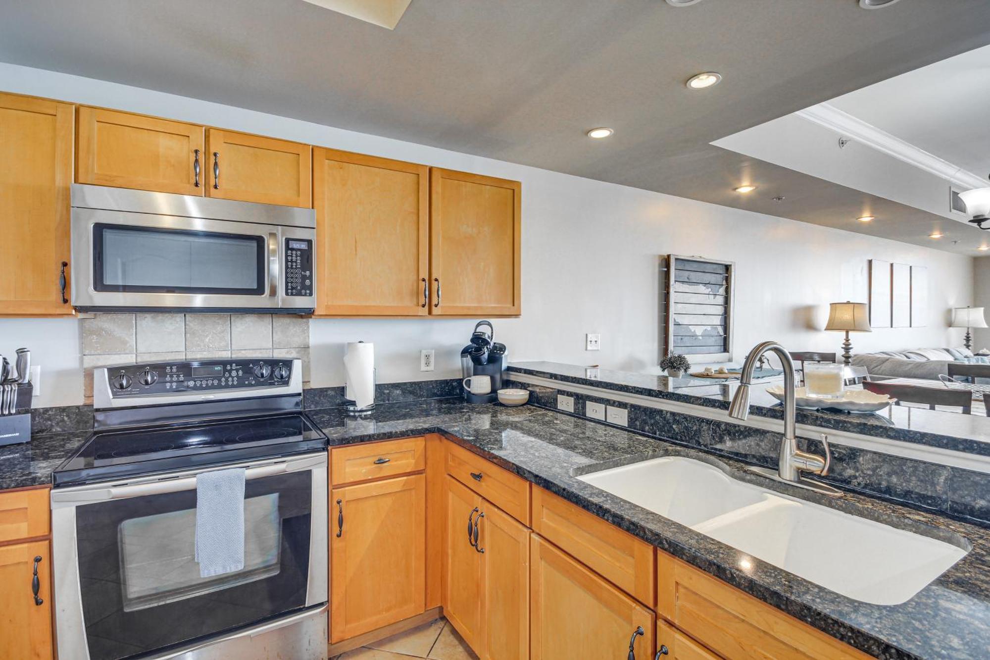 Sleek Gulfport Condo With Ocean Views And Pool Access! Экстерьер фото